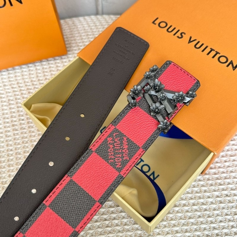 l0vis Vvtt0n belts